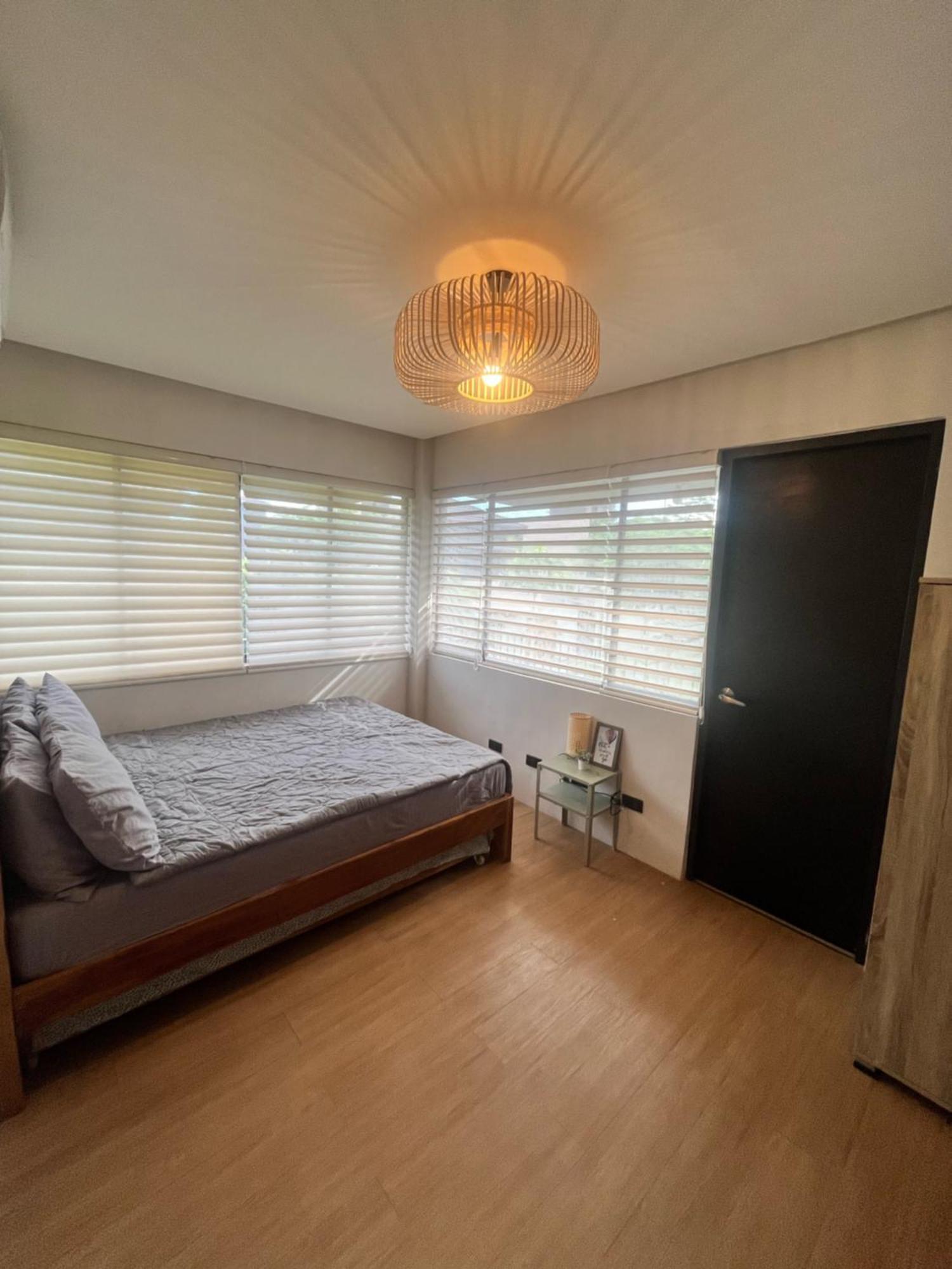 Seafront Residences Vacation Getaway سان خوان المظهر الخارجي الصورة